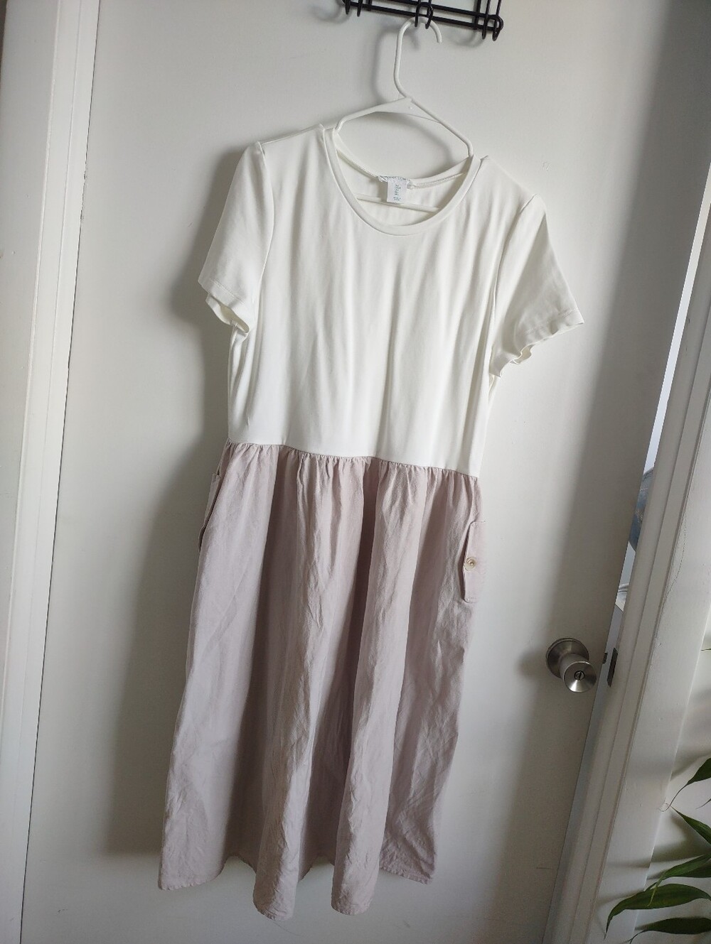 Cynthia Rowley White Top with Light Beige Gathered Skirt Dress